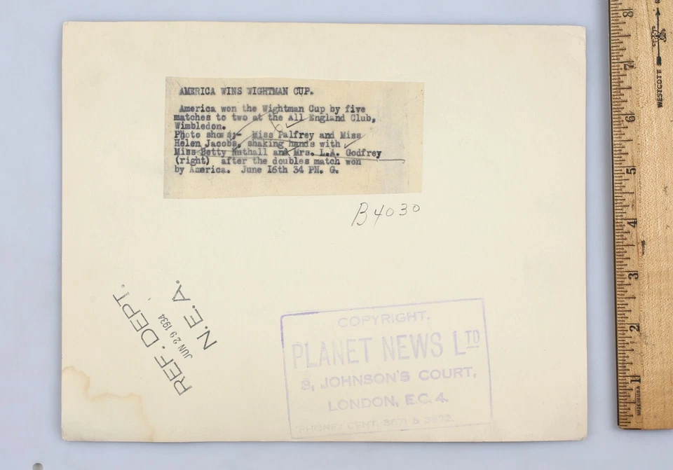 1934 Photo Tennis Women Palfrey, Godfrey, Nuthall, Helen Jacobs Wightman Cup - Image 2 of 2