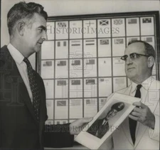 1955 Press Photo Frank Young, Pres. of Birmingham University School given photo