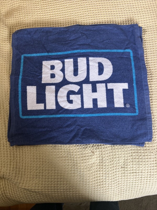Bud Light Official Beer Sponsor Blue Rally Golf Bar Towel 18x15 NEW Lot Of 1