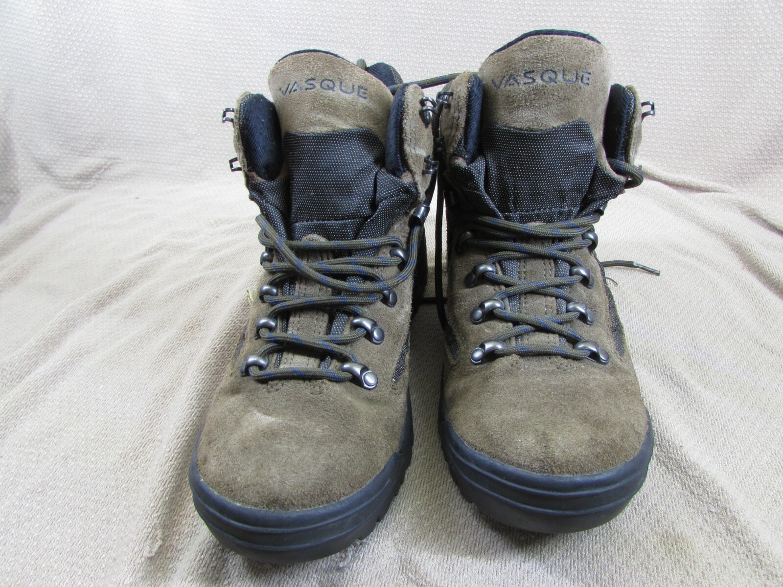 Vasque Mens Gore-Tex Hiking Boots Size 7.5 Waterproof Trail Shoes-image