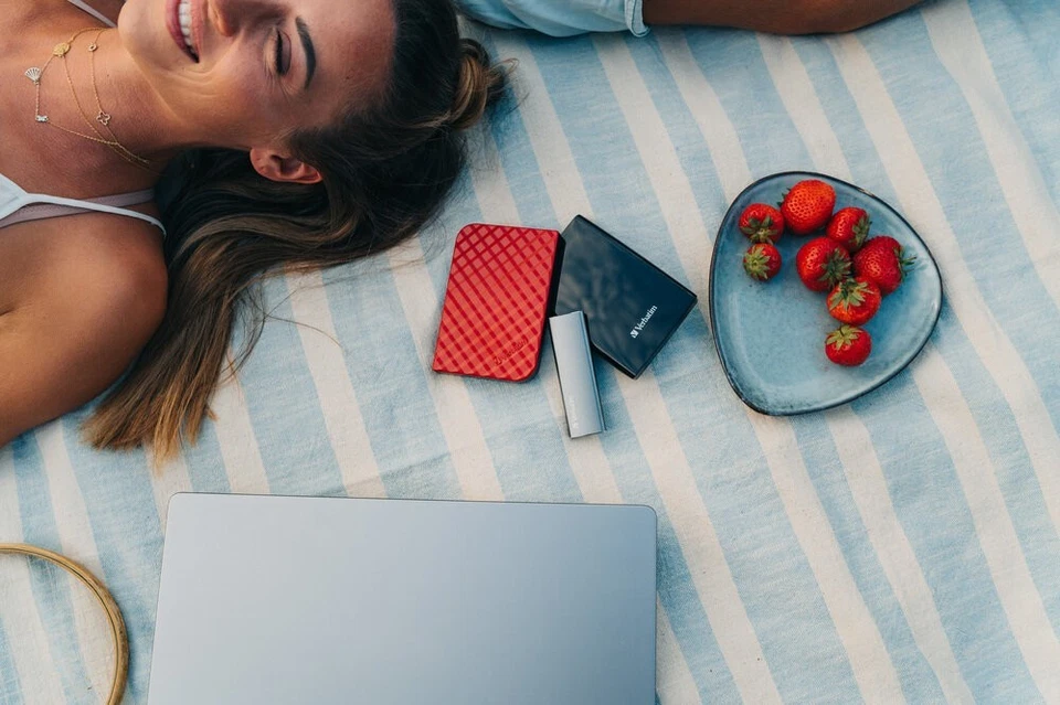 Verbatim Store 'n' Go USB 3.0 Portable 2TB Black Hard Drive 53177 - Image 4 of 4