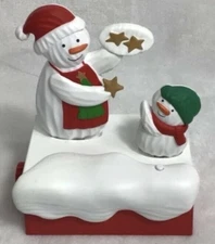 Hallmark Christmas Snow Many Memories Time for Cookies Snowman Music Motion