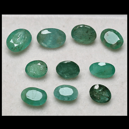 Lote de 10 piedras preciosas de corte facetado ovalado de 6 mm-8 mm esmeralda natural sin tratar de Zambia - Imagen 8 de 12