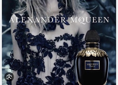 Alexander McQueen Eau Parfum Limited Set 2.5oz