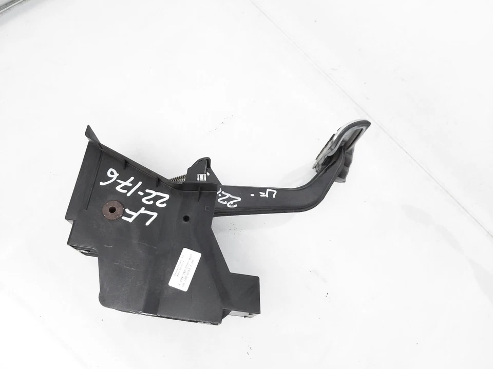 Pedal de freno deportivo Mercedes-Benz Clk350 2007 209-290-00-01 Foto 4 de 4