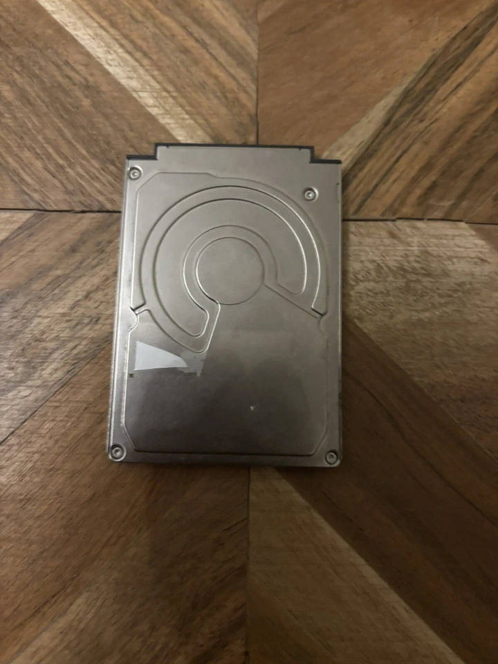 Toshiba MK2006GAL - spares Repairs - Image 2 of 2