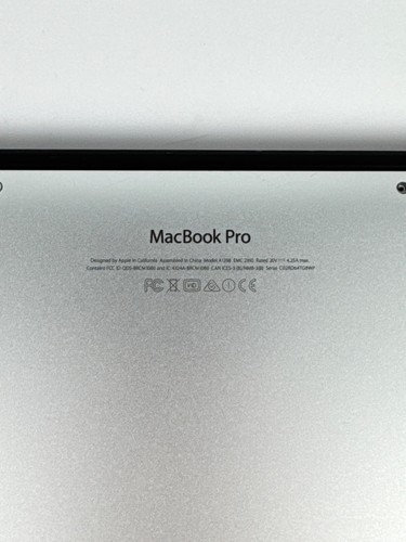 MacBook Pro A1398 2.5GHz Intel Core i7 16GB RAM 500GB 2GB AMD Radeon R9 M370X - Afbeelding 4 van 11