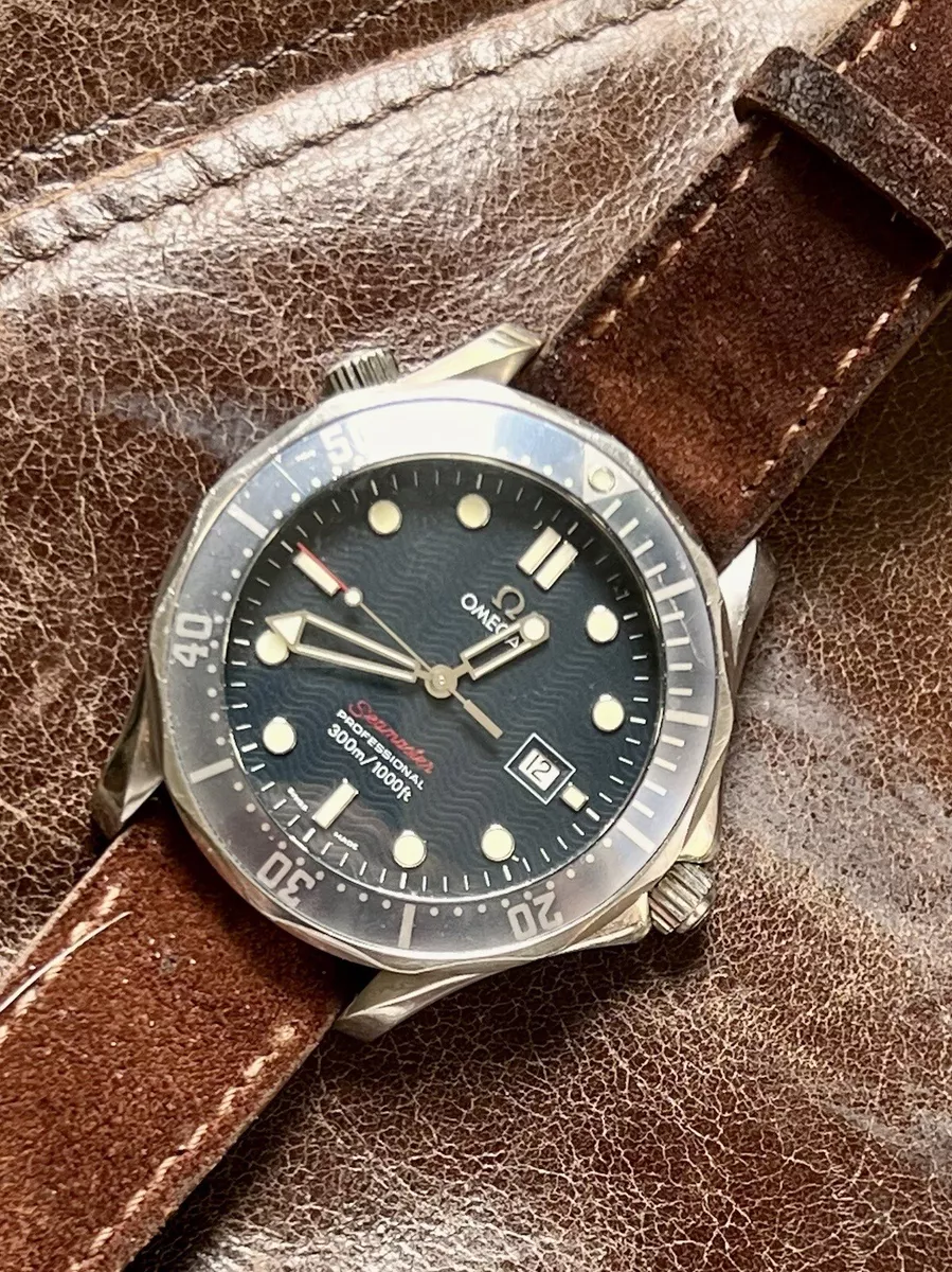 Seamaster 300m sapphire easily scratched?