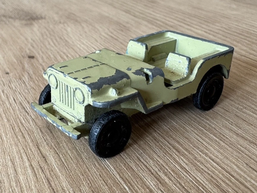 SIKU JEEP V228 Made in Germany Militär Rarität Geländewagen 4x4 Offroad