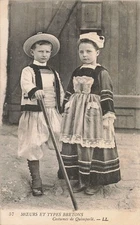 29-QUIMPERLE FOLKLORE COSTUMES-N�T5237-E/0013