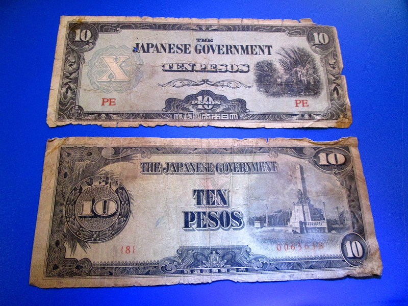 Philippines 10 Pesos Banknotes (X2) Japanese Occupation (Japan WWII ) FREE S/H