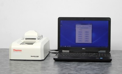 Thermo Scientific NanoDrop 8000 UV-Vis Spectrophotometer and Laptop