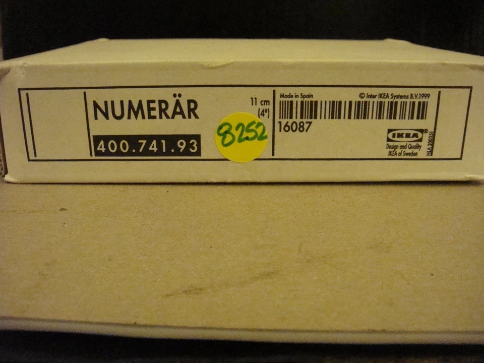 NUEVO Juego de 4 patas de gabinete/mesa Ikea Numerar 400.741.93 16087 4" aluminio plateado Foto 2 de 4