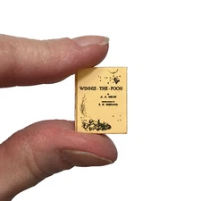 WINNIE THE POOH 1:12 Scale Miniature Readable Illustrated Book Children Book
