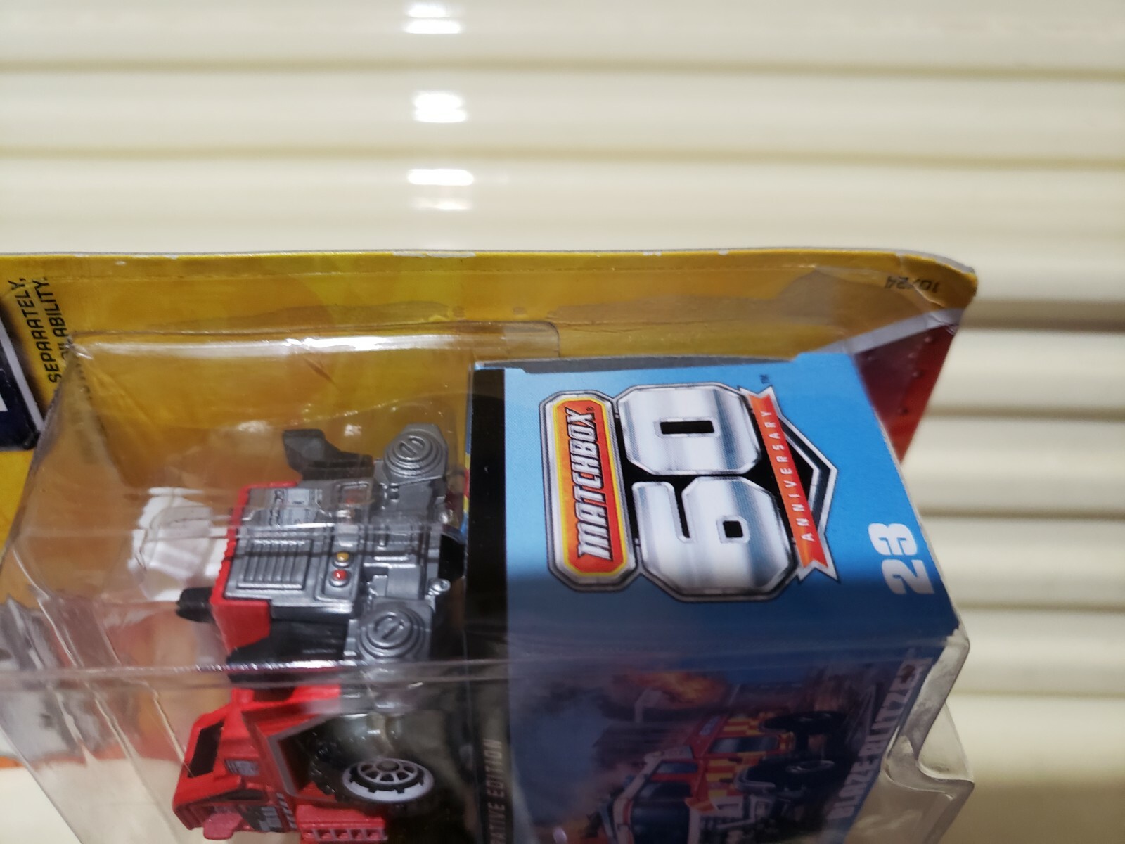Picture 3 of 4