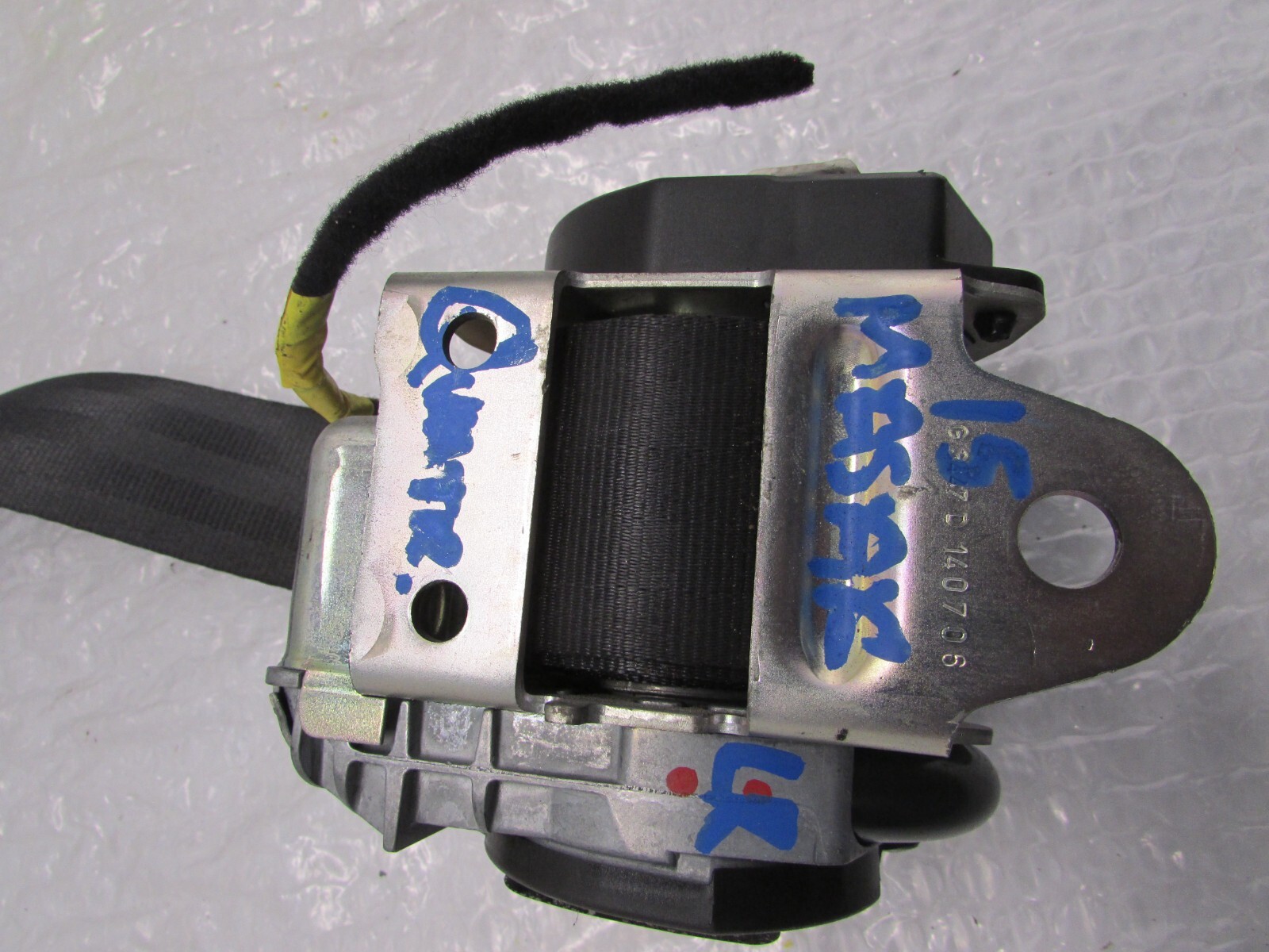 2014-2017 MASERATI QUATTROPORTE LEFT  REAR SEAT BELT RETRACTOR OEM 6700125060