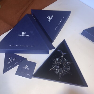 Swarovski Crystal 2007 Annual Snowflake Star Christmas Ornament