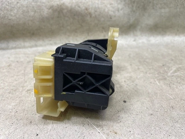 Interruptor de encendido y cilindro de bloqueo con llave usada se adapta a 99-01 OLDSMOBILE ALERO Foto 3 de 4