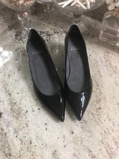 STUART WEITZMAN POCO 365 Black Patent ELEGANT KITTEN HEELS PUMPS 5.5 M