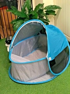 pop up travel crib