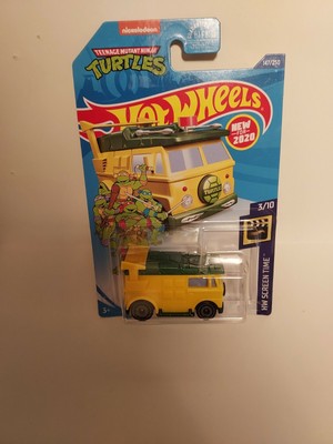 HOT WHEELS! T.M.N.T. Party Wagon