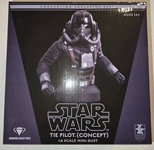 Gentle Giant Star Wars Concept TIE Pilot Bust Convention Exclusive 2023 NYCC