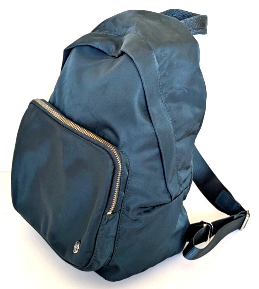 Lululemon Backpack Green Bags & Handbags for Women for sale  display picture 2