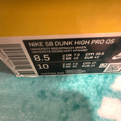 Nike SB Dunk High Pro QS University Red/Spinach Green Skate Shoes Men's US 8.5 D