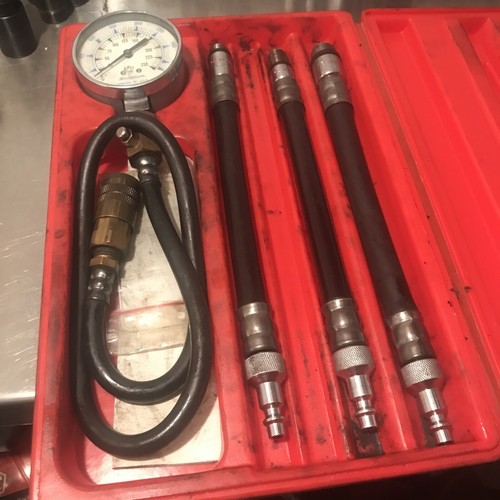 SNAPON COMPRESSION TESTER KILOPASCAL MT308KB SNAP ON TOOLS TEST KIT