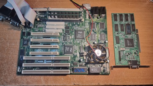 Elitegroup ECS P5VX-BE + Pentium MMX 166Mhz + 32MB Ram + VGA gift - Picture 1 of 12