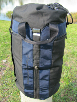 Well crafted Thick PIQUADRO Duffel GYM or Carry-On bag Large 24'' Used Excellent