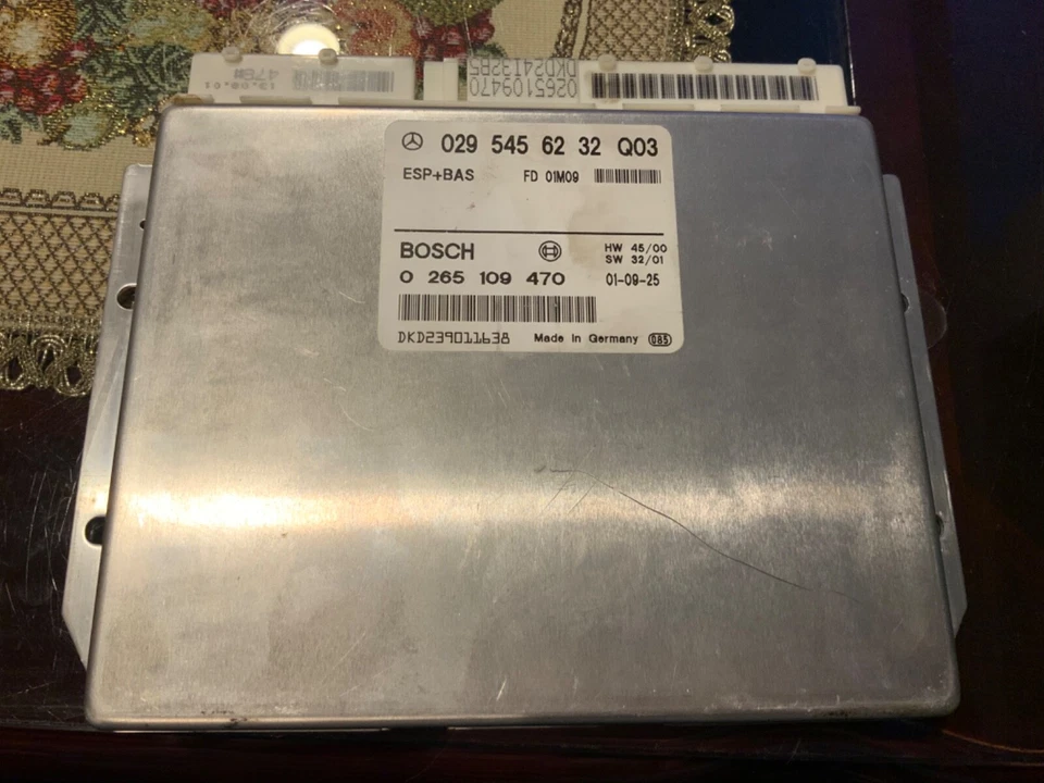 01-03 MERCEDES BENZ CLK430 ESP+BAS COMPUTER MODULE OEM 029 545 62 32 Q03 Foto 4 de 4