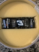 Dale Earnhardt Sr. 3 2001 Goodwrench Oreo Action 1:64 Car Cookie Tin. Amaz
