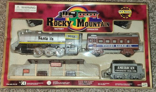 Rocky Mountain Train Set Battery Operated turns on, smoke works wheels wont go.