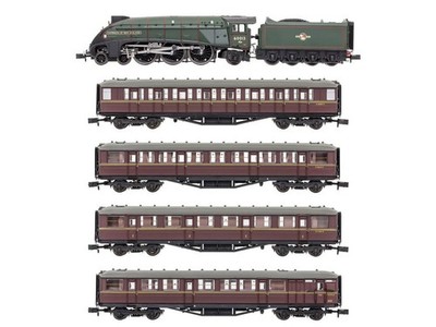 Dapol 2S-008-018 - Zugset Dampflok A4 Dominion of New Zealand 60013 BR L/C + 4 G