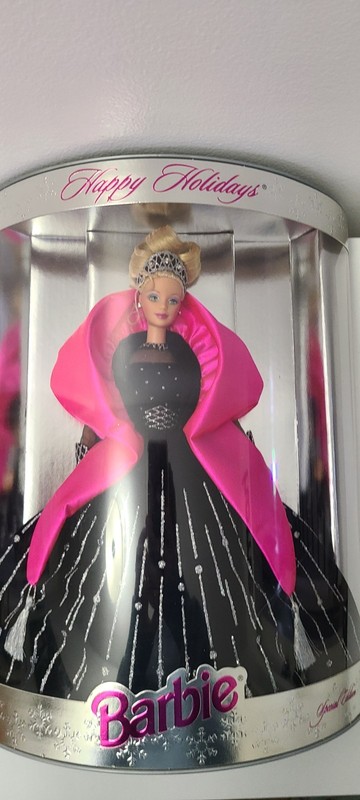 Vintage 1998 Happy Holidays Barbie Doll #20200 Special Edition Mattel error box