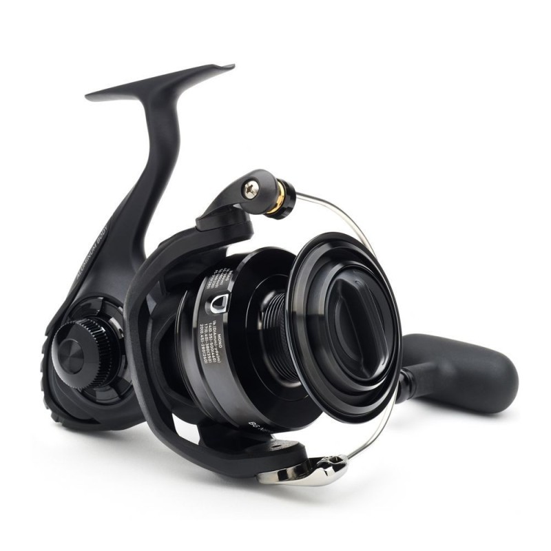 Moulinet Daiwa BG 3000 Nero avec frein étanche et bâti alu
