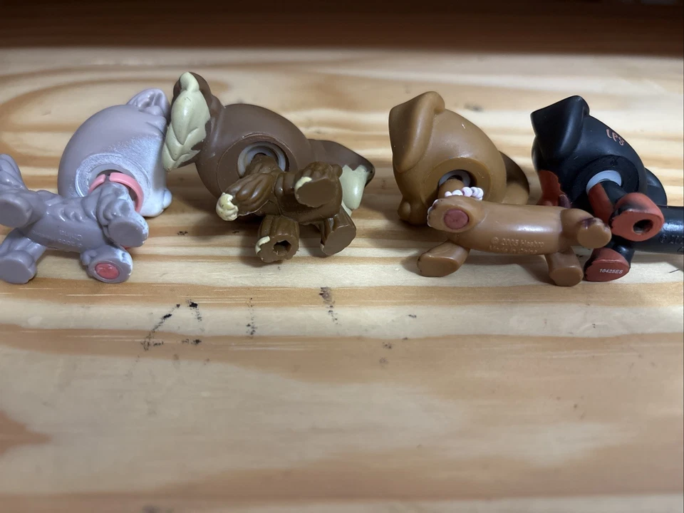 Hasbro Littlest Pet Shop Lote de 24 perros nuevos y viejos Foto 4 de 4