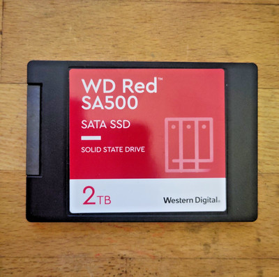 Western Digital WD Red SA500 2TB 2,5 Zoll SATA SSD WDS200T1R0A-68A4W0 NAS