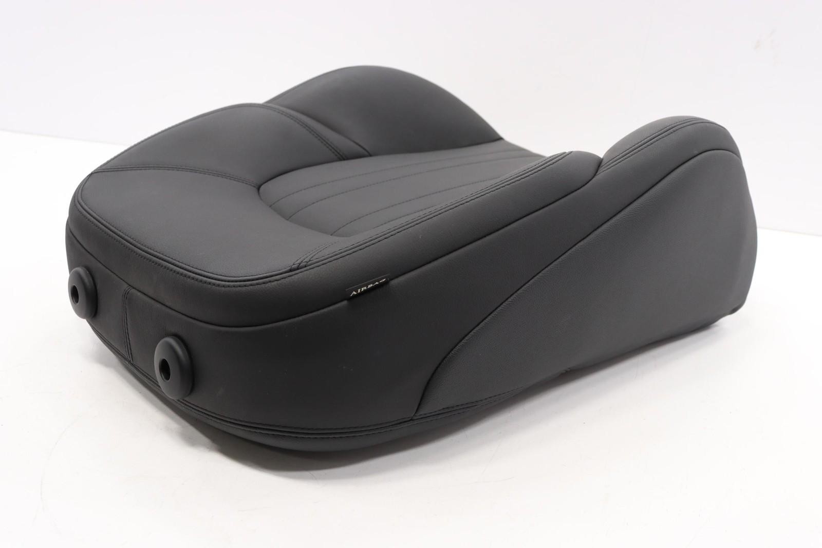 Maserati Ghibli 2017-2024 Front Right Upper Seat cushion Black