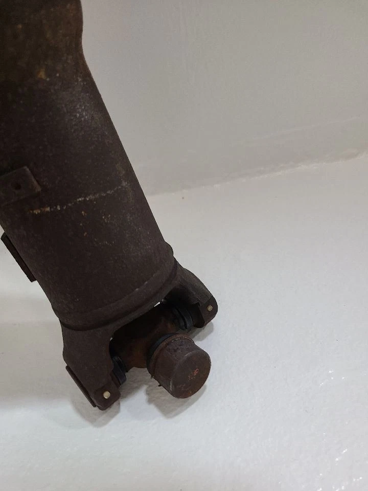 2007 - 2008 CADILLAC ESCALADE Rear Drive Shaft 4WD  - Image 3 of 4