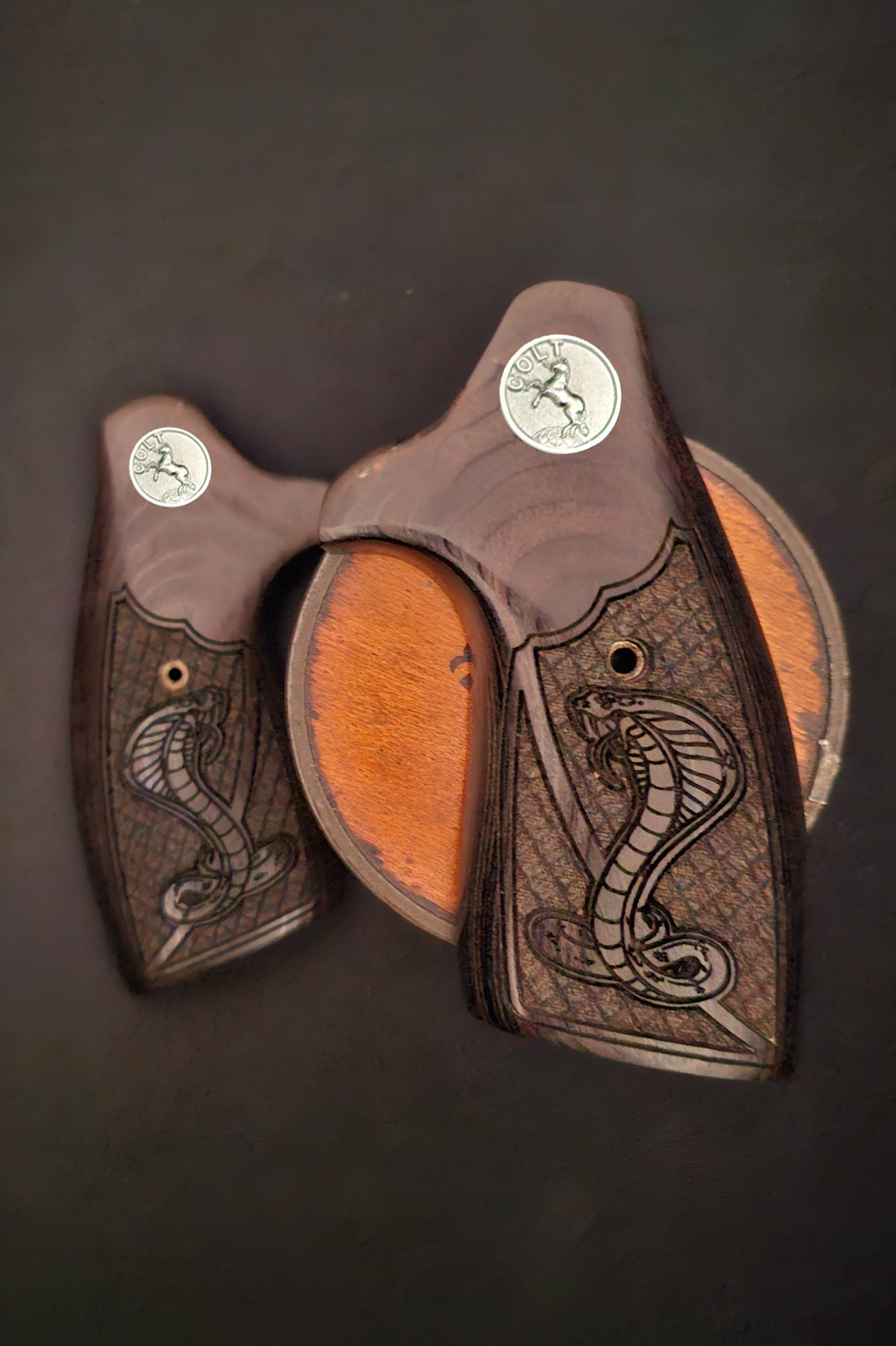 Colt King Cobra 2019-2025 Ext Target Grip "Double Dragons" Inset Cobra Opt Top