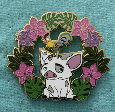 pua and hei hei FANTASY Disney Moana wreath pin flower shell Grade B