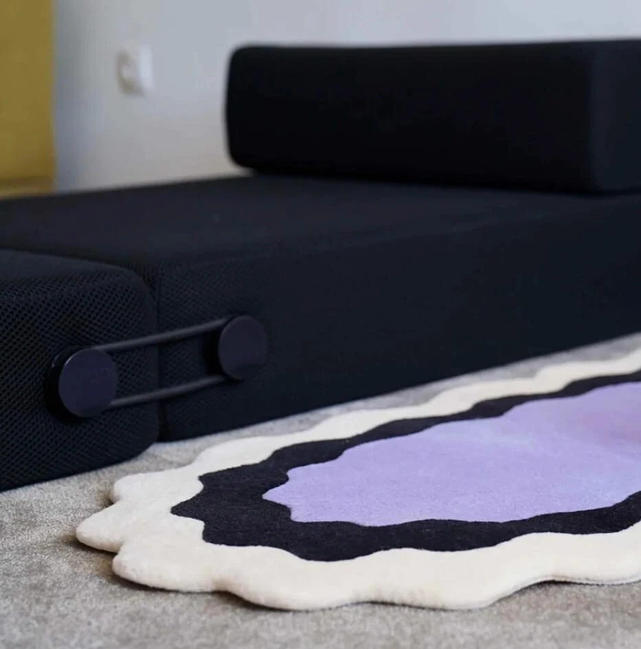 Scallop Style Handmade Wool Rug – A Statement of Modern Elegance - Image 4 of 4