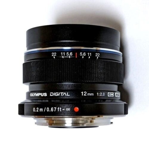 OLYMPUS M.ZUIKO DIGITAL ED 12mm F2.0 AF MSC Lens Black Micro Four Thirds Mount - Afbeelding 1 van 3