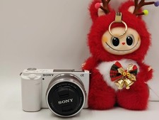 Sony ZV-E10 ZVE10 24.2MP Mirrorless White Camera with 16-50mm Lens 90 New