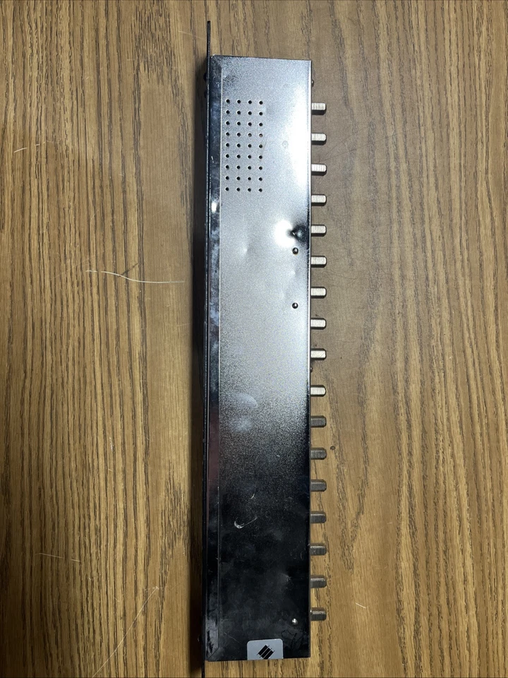 Pico Macom TSMS-2150X-16A Rack Mounted 2 x 16 Satellite Multiswitch - Image 2 of 4