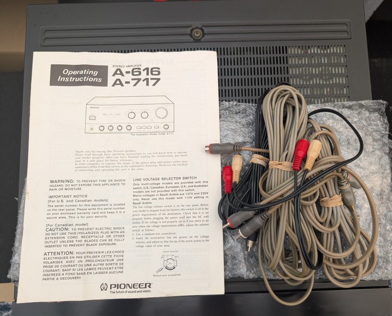 Pioneer A-616 Reference Stereo Amplifier