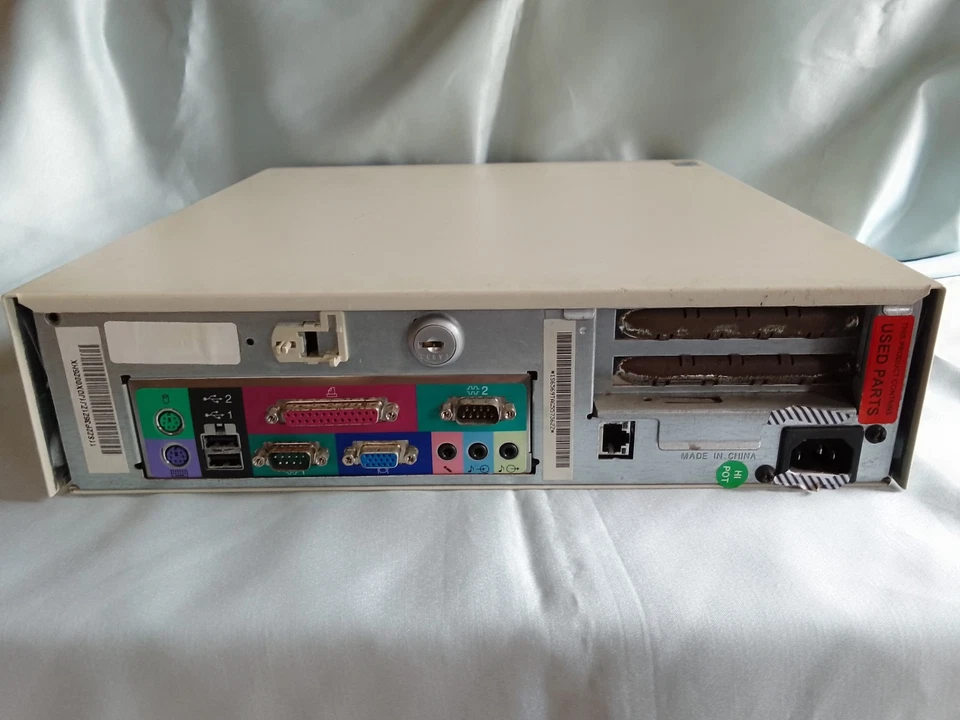 IBM Netvista A40p, Pentium III, 1GHz, 256 MB RAM, 20 GB FP, CD, Windows XP Home - Bild 3 von 4