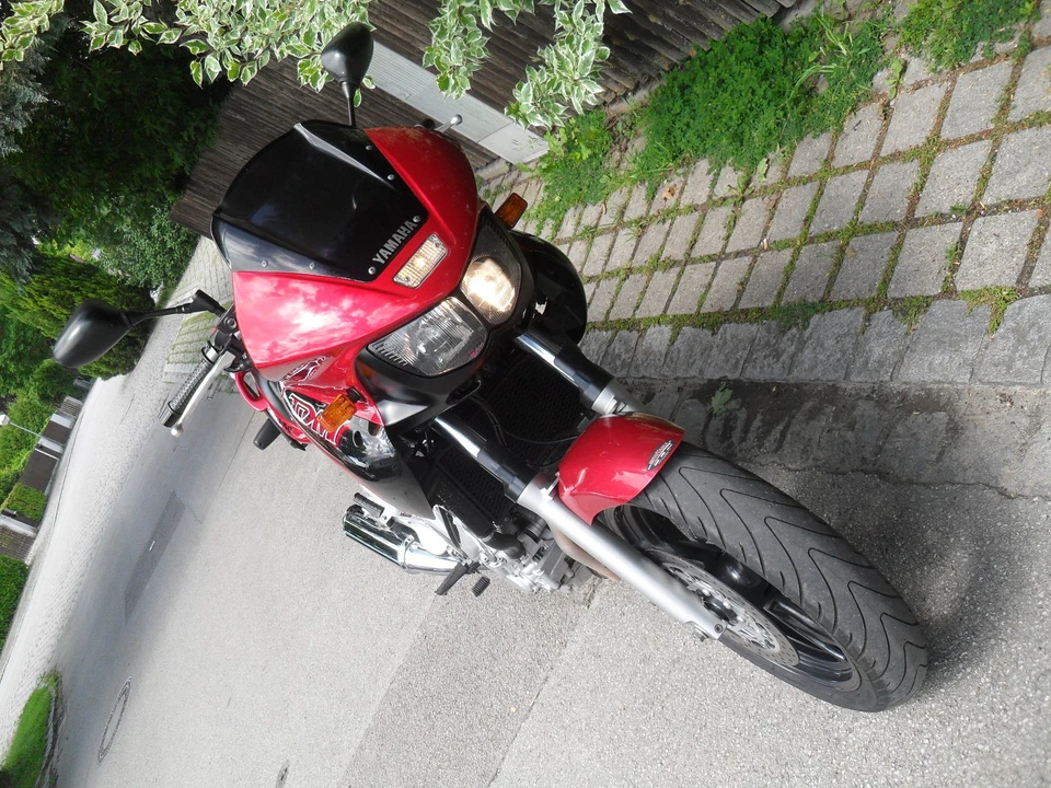 Yamaha tdm 850 4tx, TÜV neu, Reifen hinten und vorne neu, Fahrzeugdurchsicht - Bild 3 von 4
